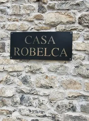 Casa Robelca Chalé
